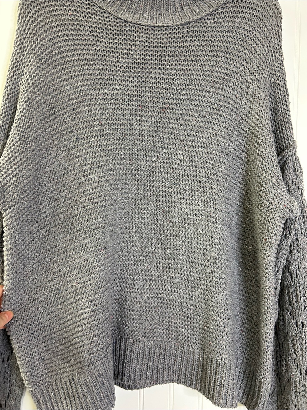 Universal Thread Gray Mock Neck Sweater with Lace-Textured Sleeves Size XL - Picture 4 of 7